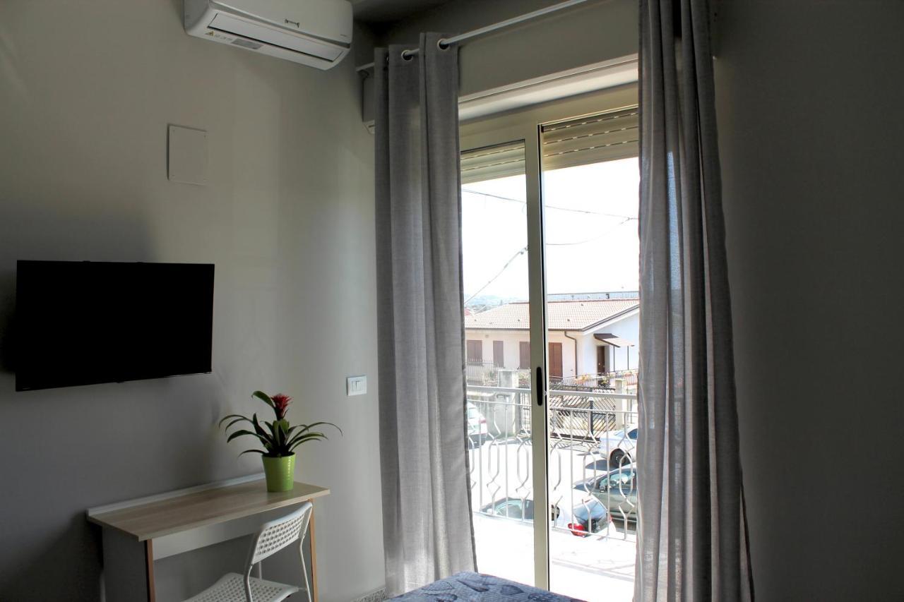 Charm Airport Bed & Breakfast Reggio di Calabria Bagian luar foto
