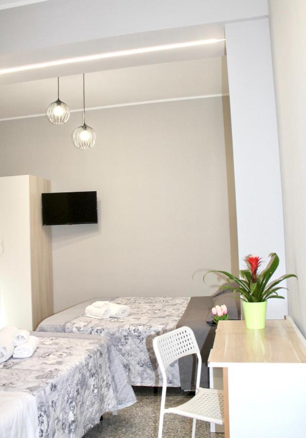 Charm Airport Bed & Breakfast Reggio di Calabria Bagian luar foto
