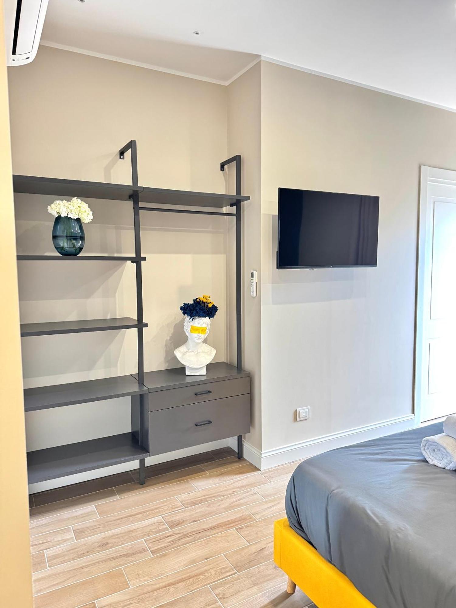 Charm Airport Bed & Breakfast Reggio di Calabria Bagian luar foto