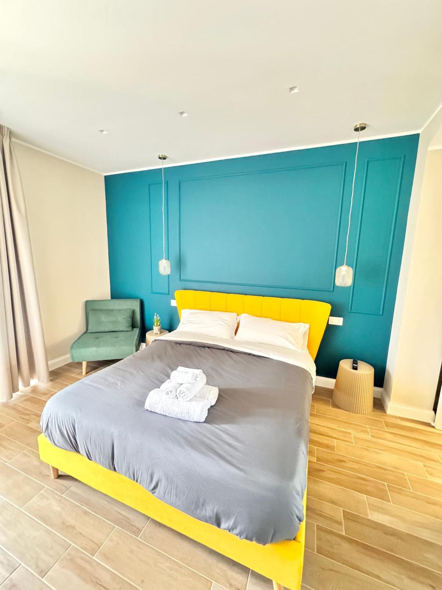 Charm Airport Bed & Breakfast Reggio di Calabria Bagian luar foto
