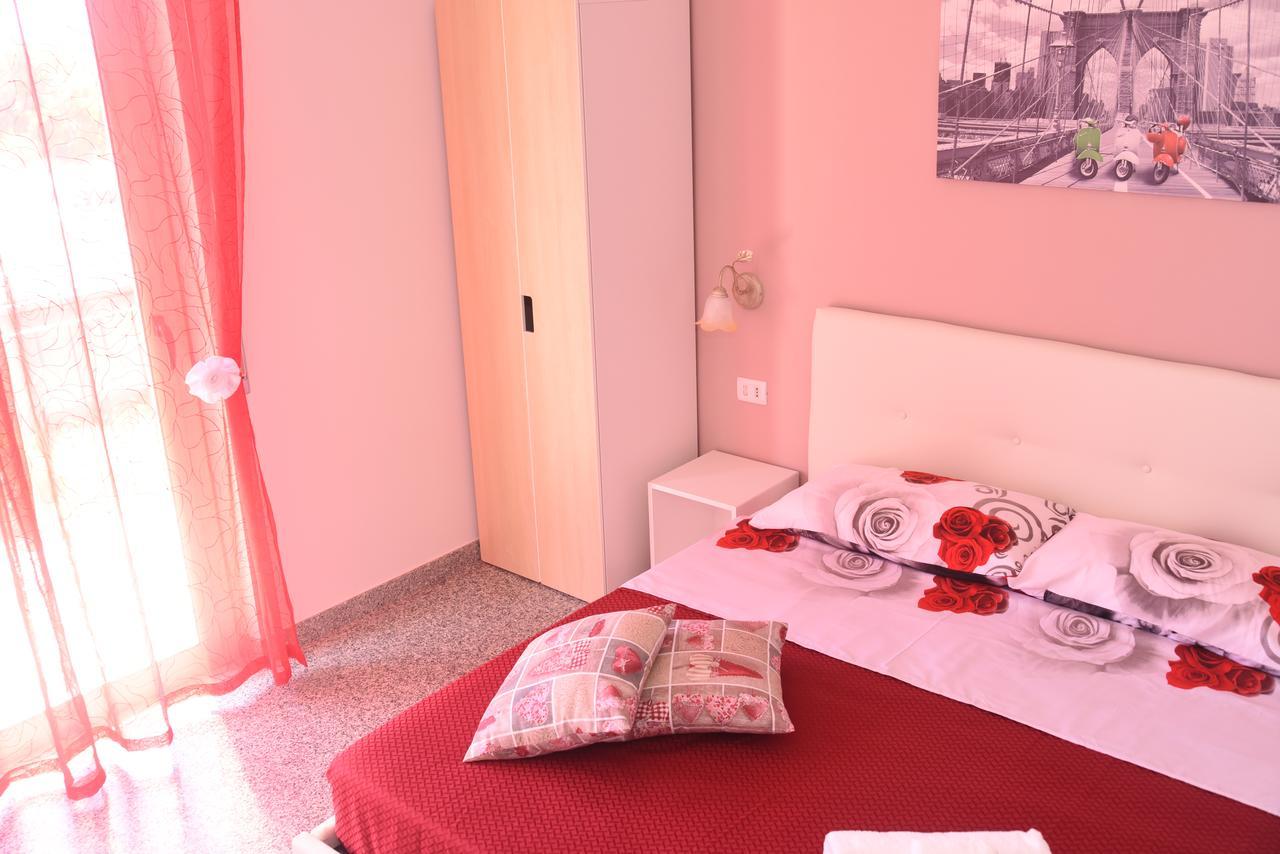Charm Airport Bed & Breakfast Reggio di Calabria Bagian luar foto