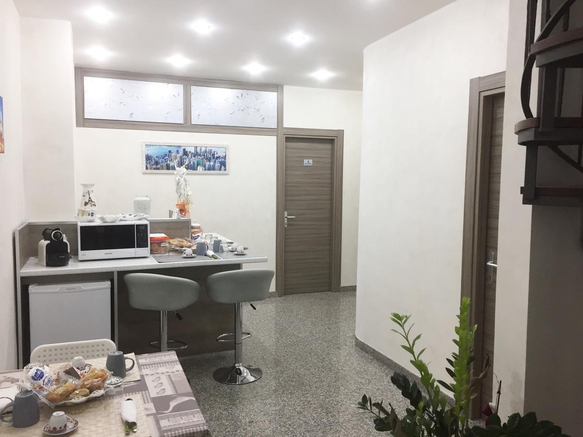 Charm Airport Bed & Breakfast Reggio di Calabria Bagian luar foto