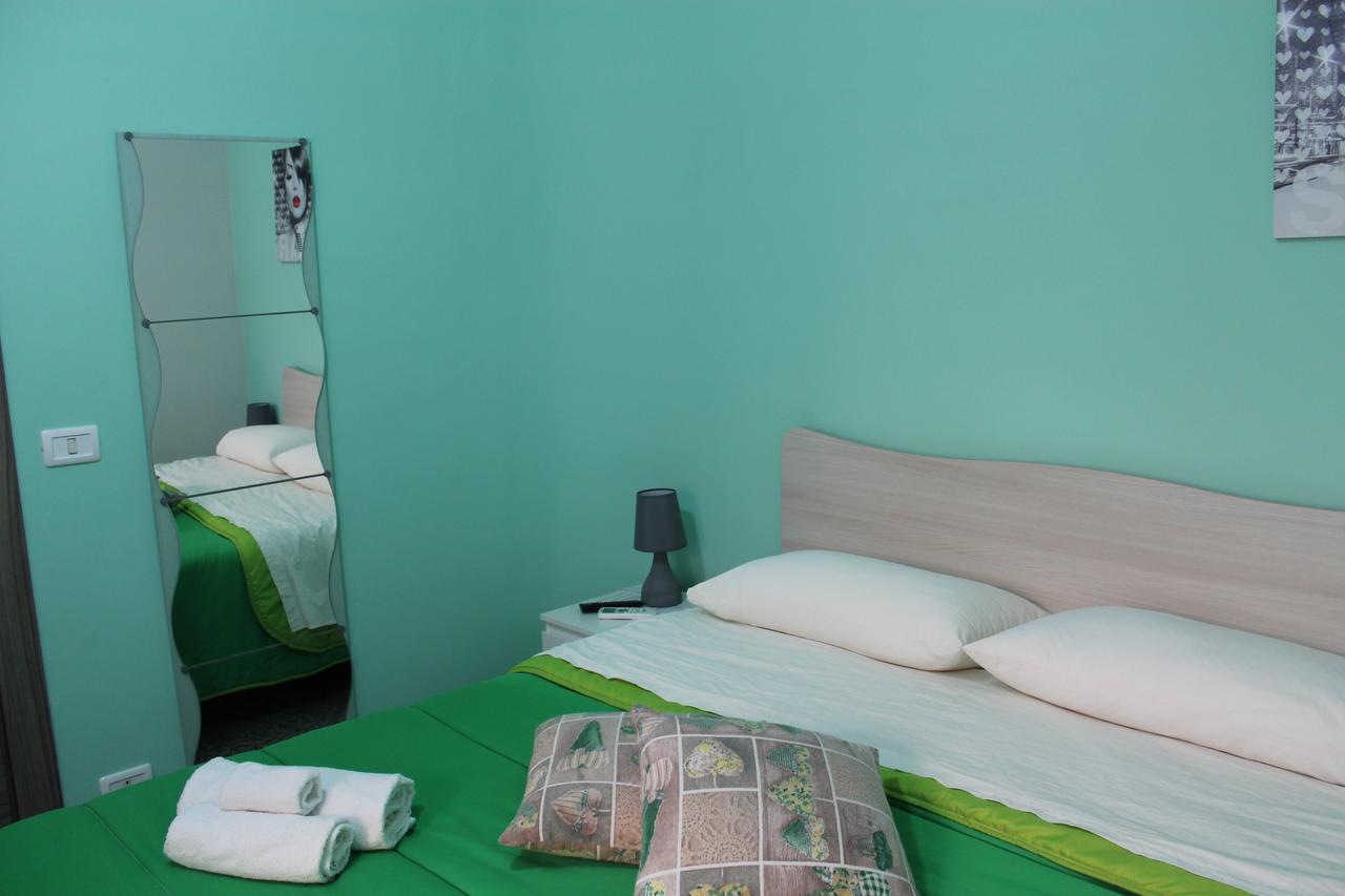 Charm Airport Bed & Breakfast Reggio di Calabria Bagian luar foto